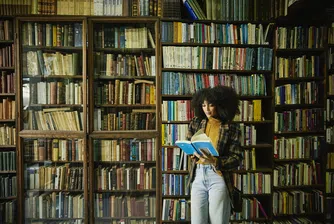 Анатомия на бестселъра: Защо определени книги завладяват света за една нощ