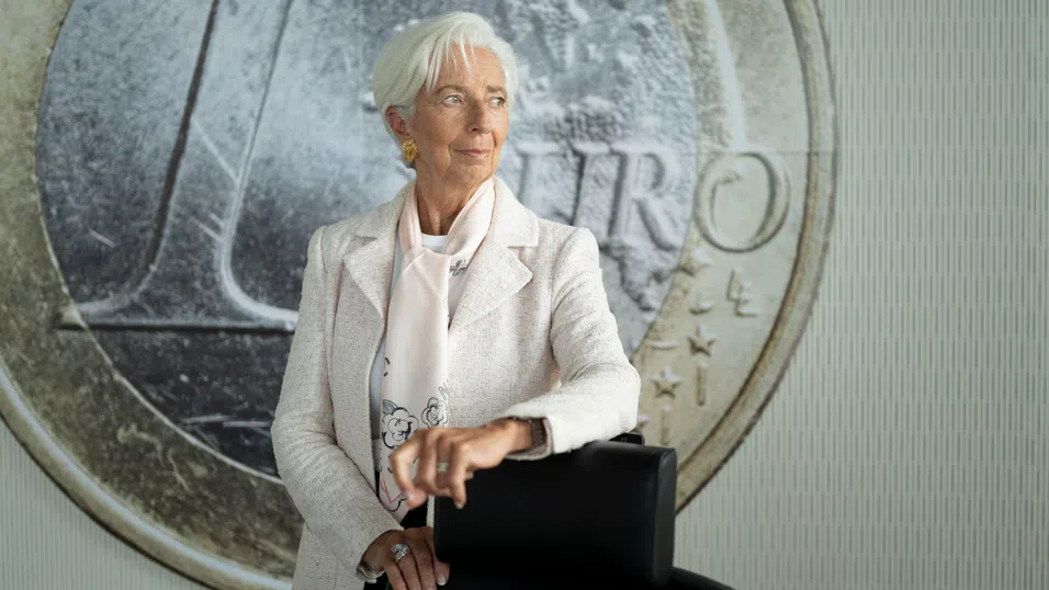 Ролята на Макрон в драмата с наследяването на Лагард начело на ЕЦБ