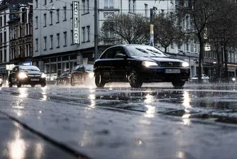 Защо германците плащат най-много след скока на горивата в ЕС