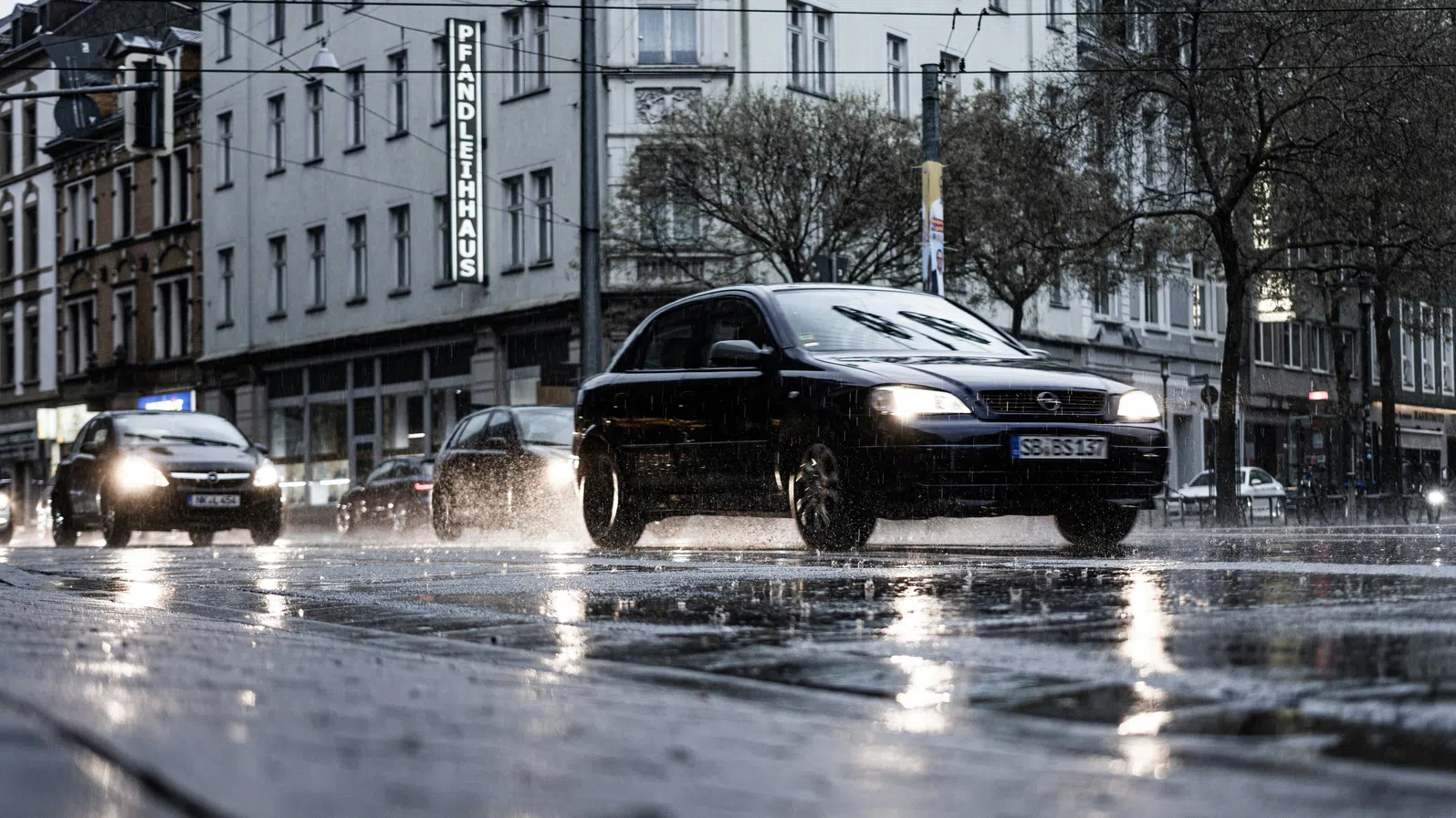 Защо германците плащат най-много след скока на горивата в ЕС