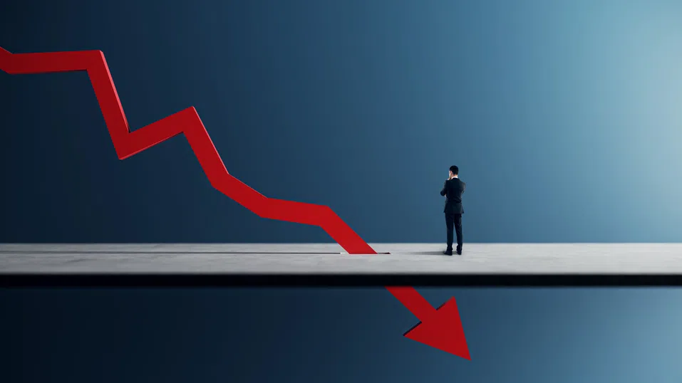 Глобалните хедж фондове с най-тежки загуби от април, петролът и войната с Иран разплитат позициите