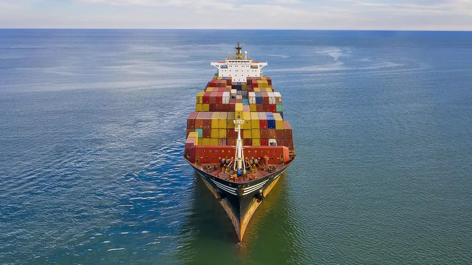 Администрацията на Тръмп обявява такси за китайски кораби, акостиращи в пристанища на САЩ