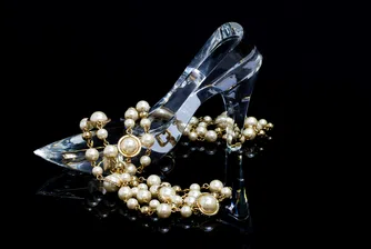 Богатите харчат много за бижута – стига да са от правилната марка