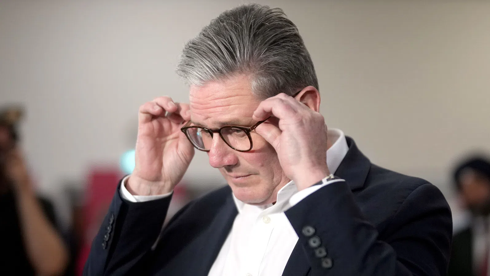 2,8 млрд. замразени евро от сделката на Абрамович за „Челси“ отиват във фонд за Украйна