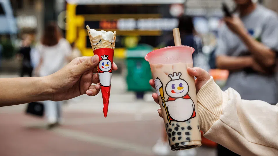 Индустрията за бъбъл тий на стойност милиарди: Една интересна напитка превзема глобалния пазар