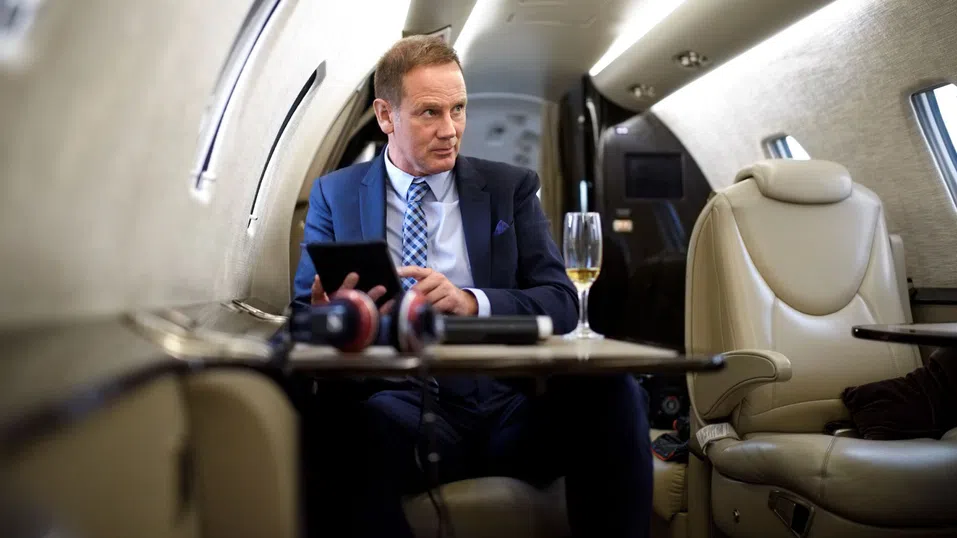 Светът е беден, богатите са все повече. Могат ли данъците да решат това сложно уравнение