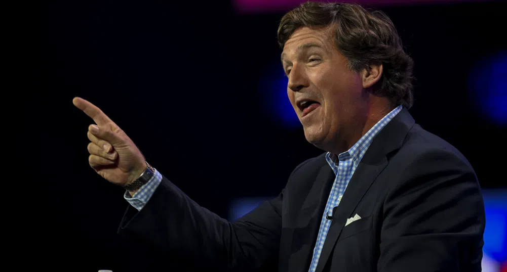 Следващата спирка от европейското турне на Тъкър Карлсън - Сърбия