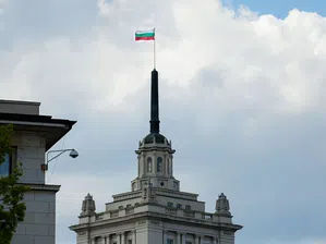 България гласува за нов парламент след серия от предсрочни избори