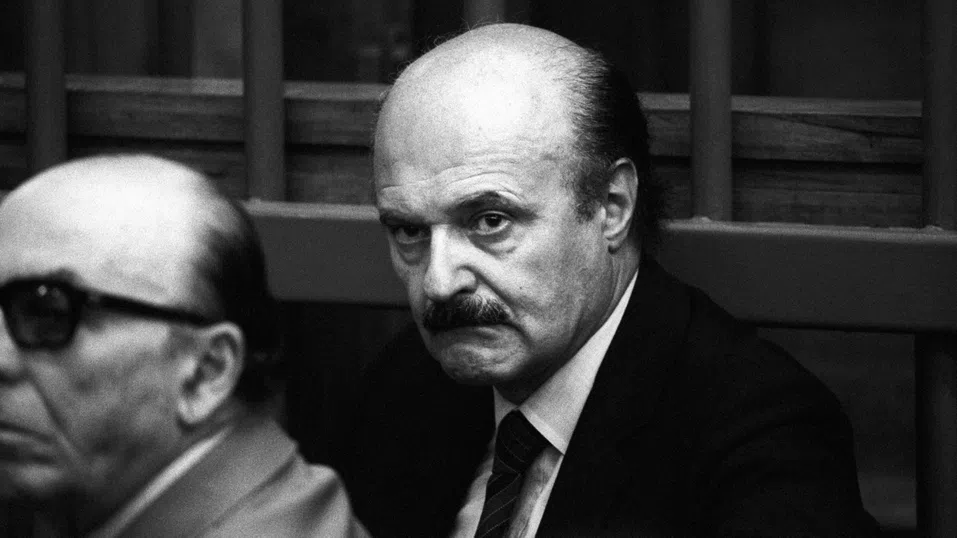 Банкерът на Господ, който си играеше с мафията