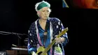 „Слушах тялото си, преди да започне да крещи за помощ“: Кийт Ричардс за живота като 82-годишен прадядо