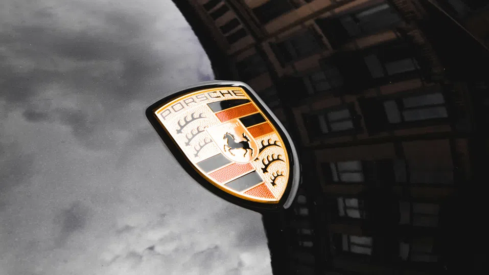 Porsche сключва сделка за подпомагане на страдащия производител на батерии Varta