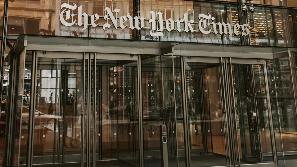 Съдът отхвърли иска на Тръмп срещу The New York Times за 15 млрд. долара, но дело ще има