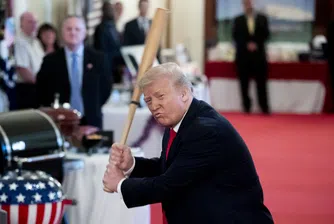 Президентска бухалка срещу свободата на словото: Имат ли печеливш ход медиите в САЩ