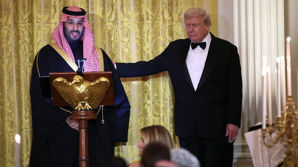 Тръмп посрещна принц Бин Салман на вечеря в Белия дом, Мъск и Роналдо бяха сред звездните гости