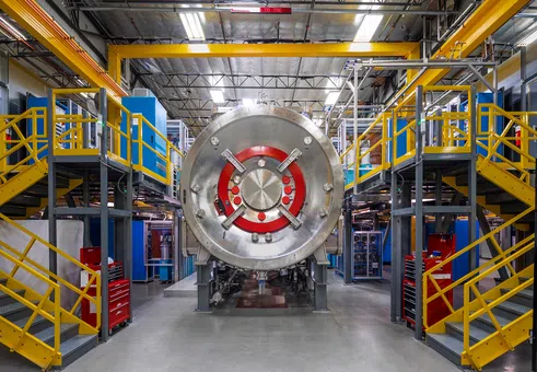 Термоядреният синтез и залогът на Тръмп, че пазарите ще финансират енергията на бъдещето