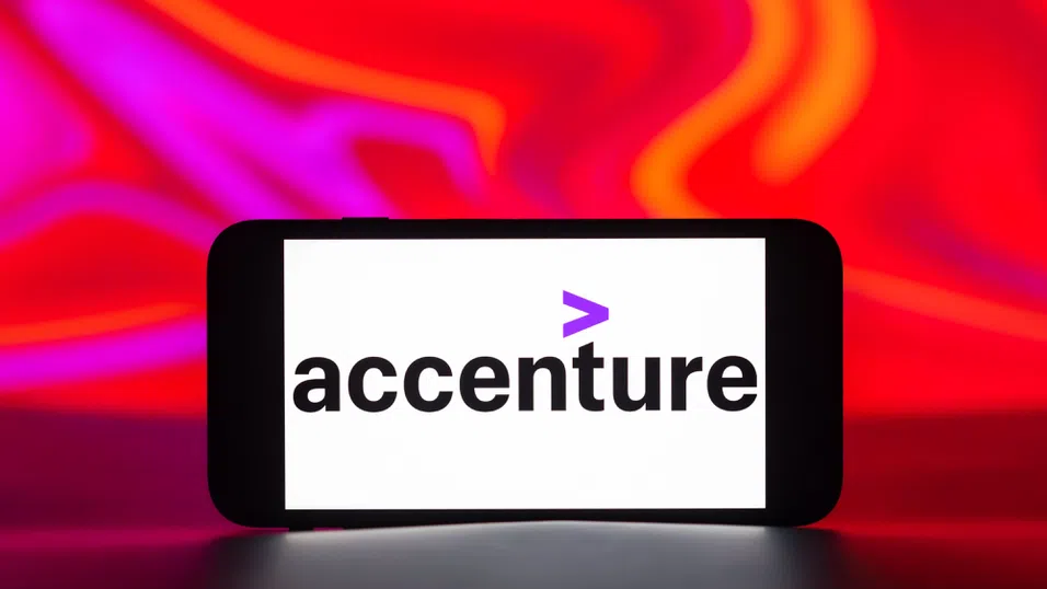 Аксенчър започва придобиването на бизнеса на GemSeek в България и Великобритания