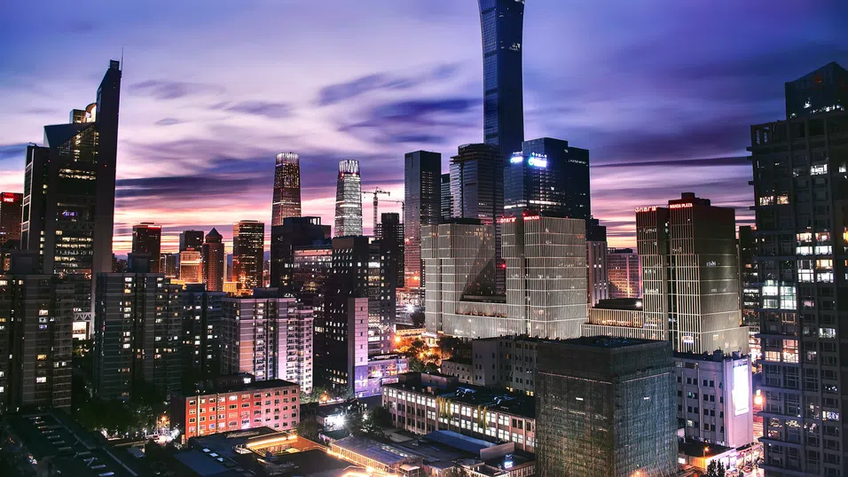 Примирието на Белия дом с Пекин раздвижва прогнозите за БВП на Китай