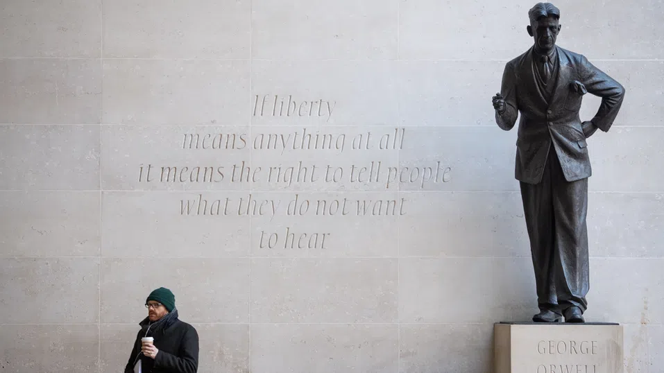 Orwell: 2+2=5 или защо да се вслушаме в Оруел 76 години по-късно е по-добре от никога