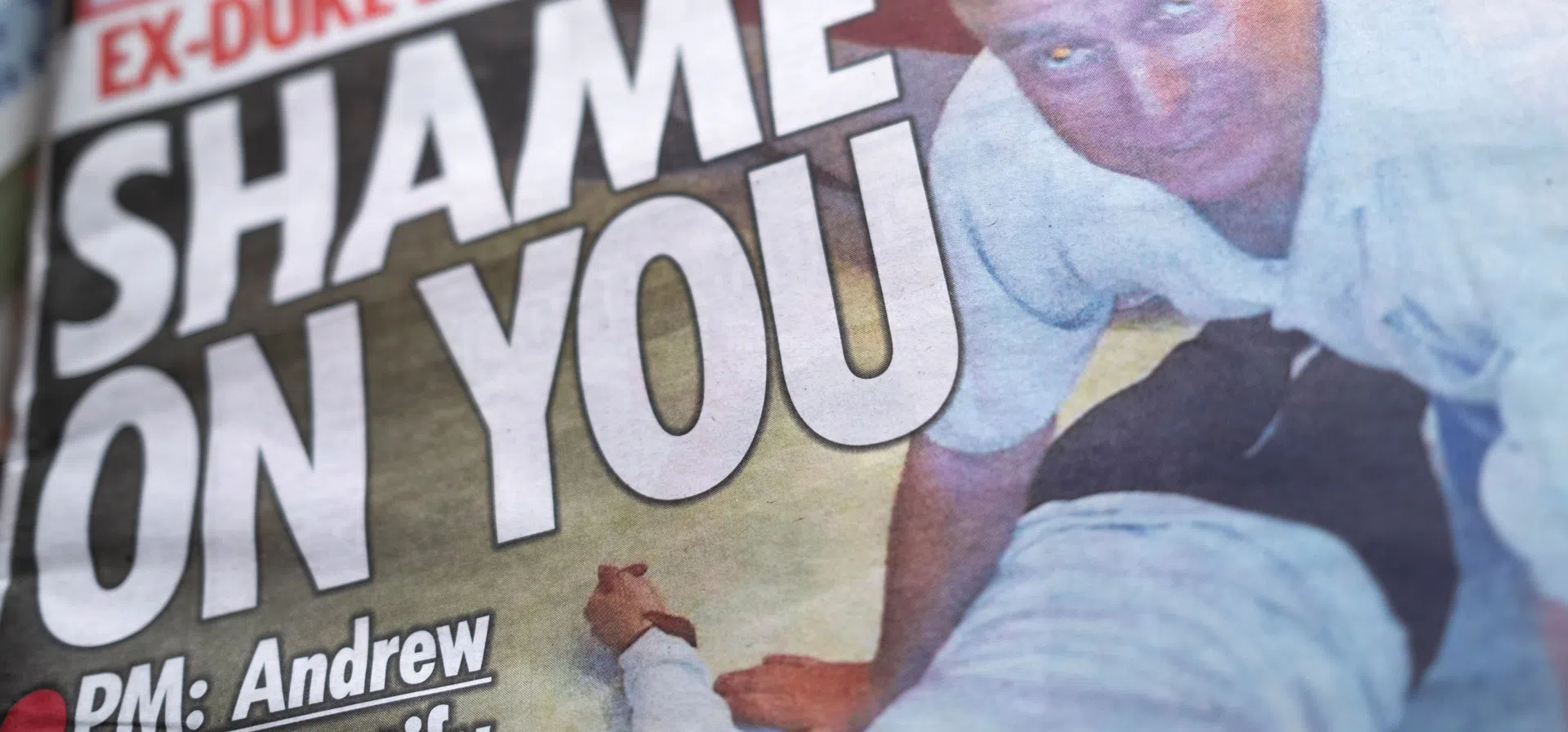 Андрю Маунтбатън-Уиндзор е освободен без обвинение, разследването продължава