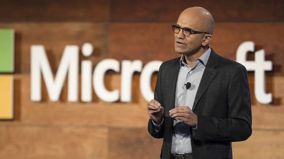 Microsoft и Inflection: Защо сделката без придобиване шокира AI сферата