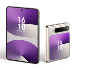 Huawei пусна сгъваем Pura X със самостоятелна HarmonyOS 5