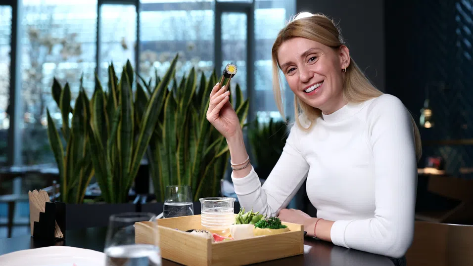 „Излез. Преживей нещо“: Вкусът на лидерството с актрисата Ива Папазова