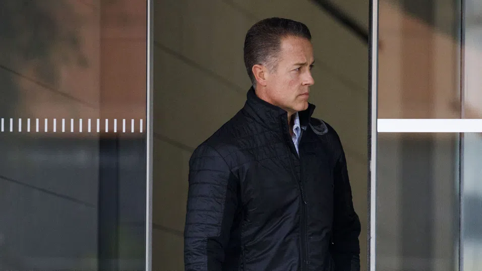 Дясната ръка на Илон Мъск: Кой е Джаред Бъркъл