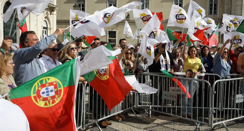 Нови избори, познати изводи: MAGA поклонниците в Европа са във възход