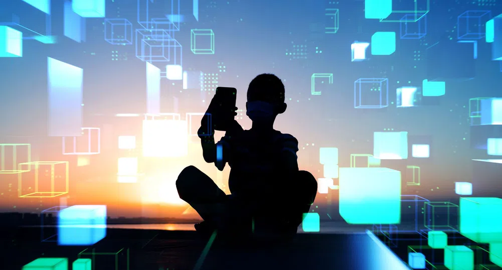 ЕС ограничава достъпа на децата до социалните мрежи