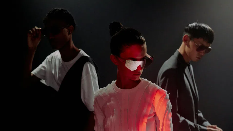 Новият моден стилист на Gen Z: Защо младите се обличат според съветите на ChatGPT?