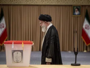 WSJ: Израел е уверен, че върховният лидер на Иран аятолах Али Хаменей е бил убит