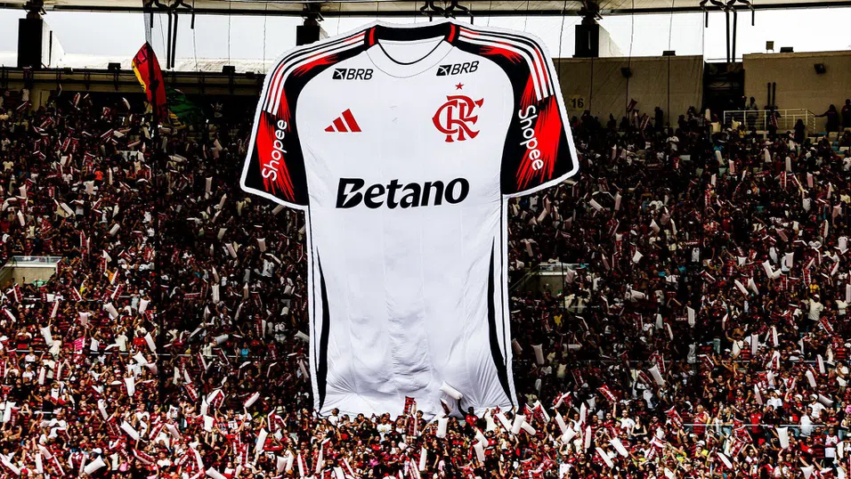 В най-великите футболни моменти: Betano е навсякъде