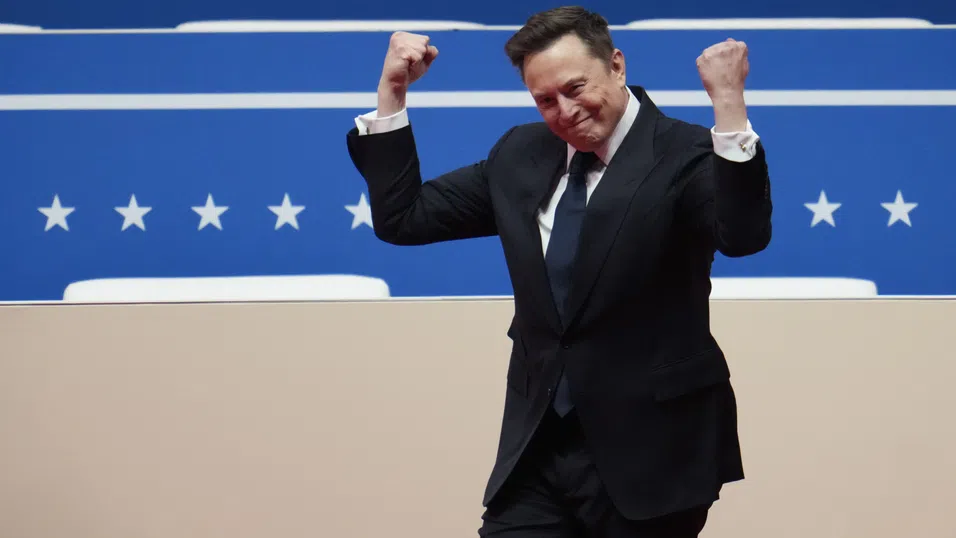 Космос, интернет, Индия: Мъск спечели пробив към пазара на най-населената държава в света