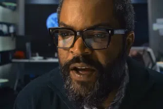 Сред номинираните тази година са холивудски звезди като Джаред Лето, Натали Портман и легендата Робърт Де Ниро