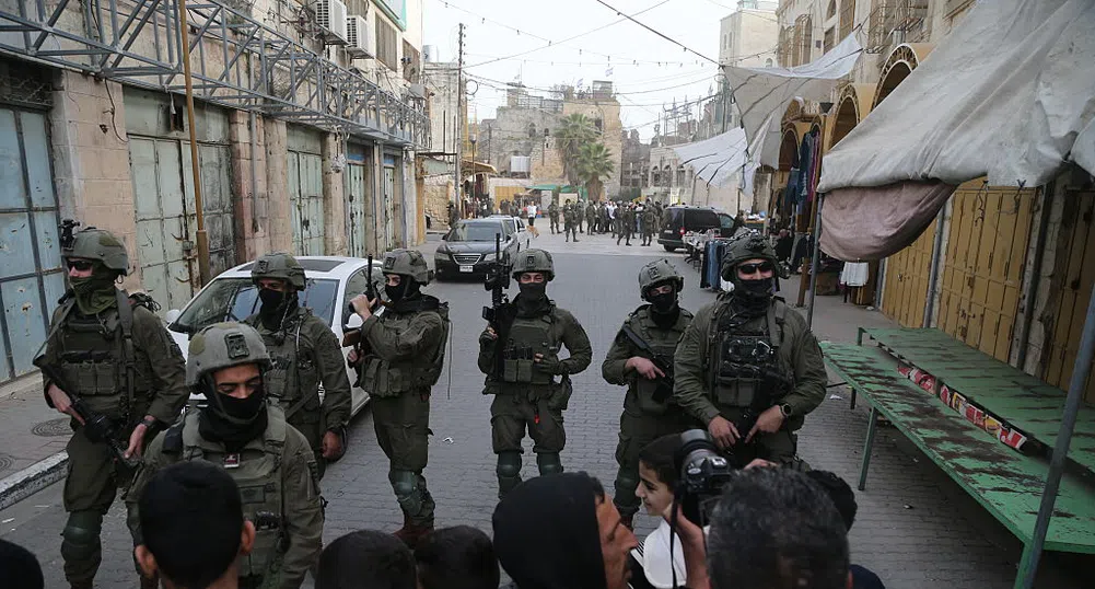 Палестинската власт е в безизходица, докато контролът на Израел над Западния бряг се затяга