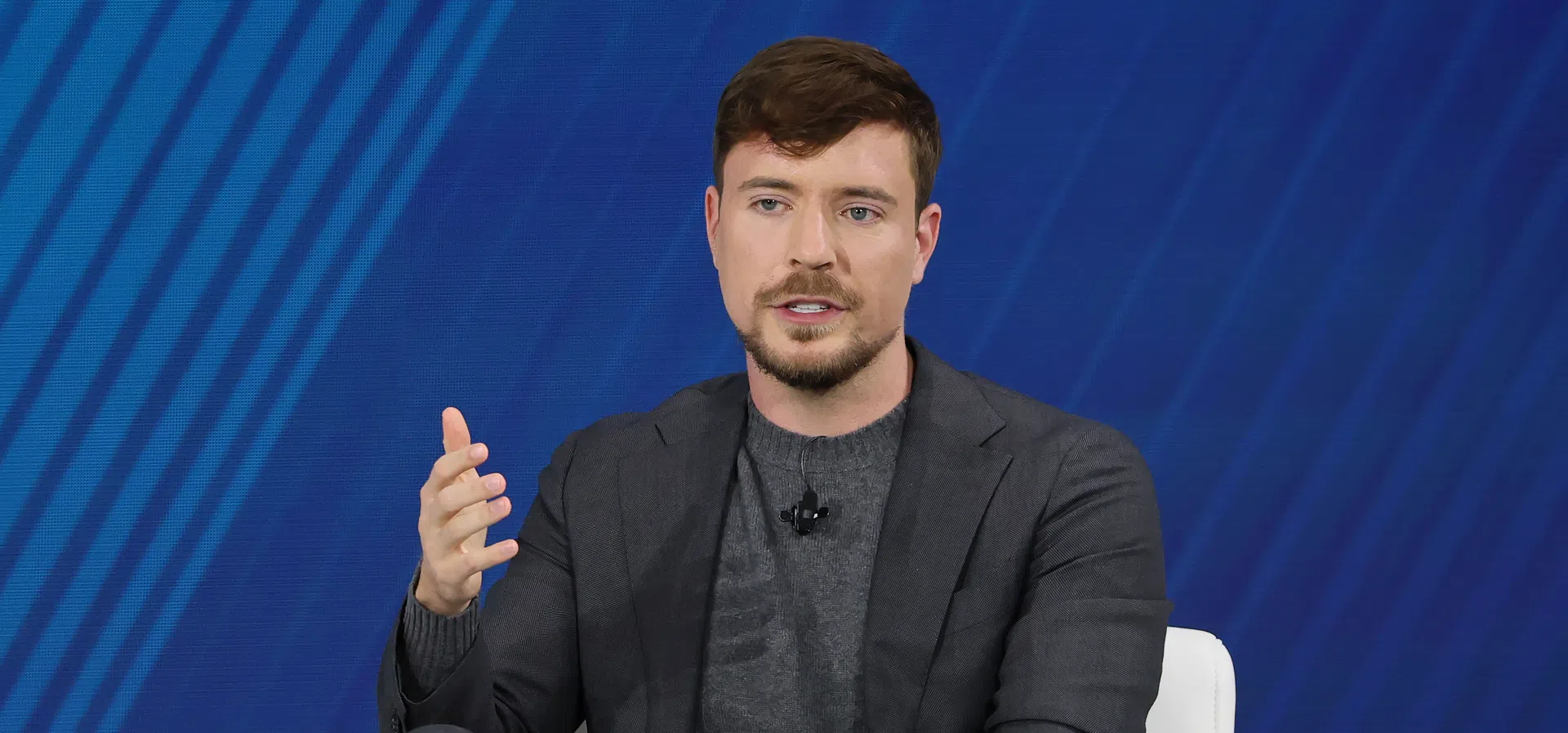 MrBeast влиза във финтеха – чрез банка с проблемно минало