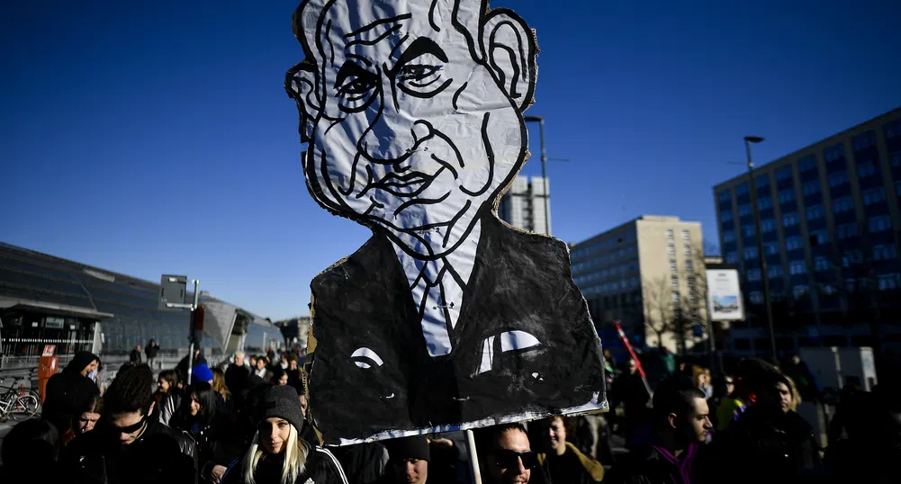 Нетаняху разпусна военния си кабинет