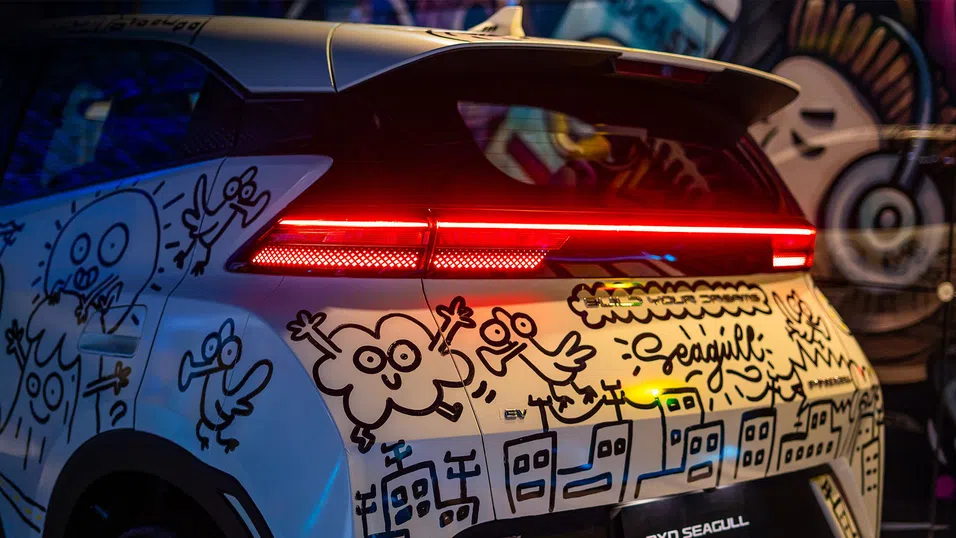 Ценовата война в Китай спира рекордните доставки на електромобили