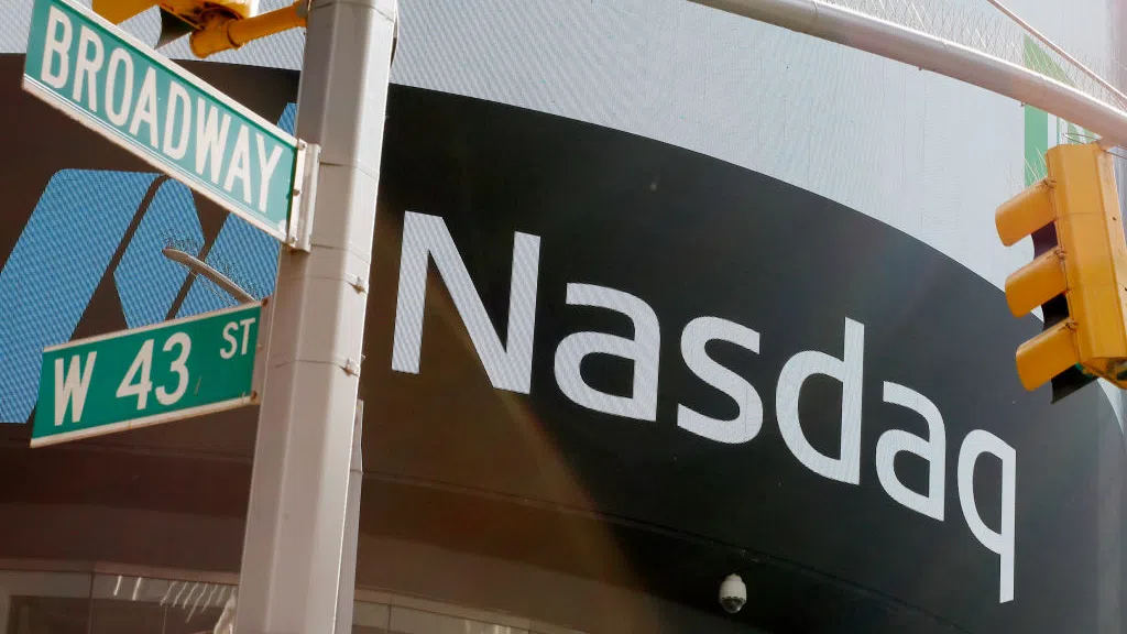 Nasdaq и S&P 500 се оттеглиха от рекордите си