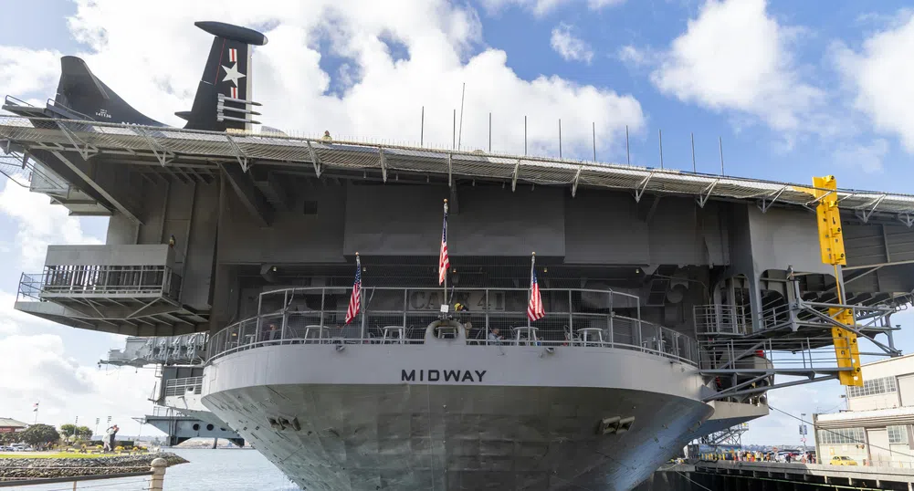 Какво ще се случи с американските акции, ако САЩ удари Иран?