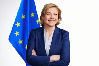 AI се превръща в геополитическо оръжие, предупреждава еврокомисарят по технологиите