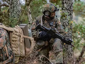 Европейското превъоръжаване се сблъсква с недостиг на военнослужещи