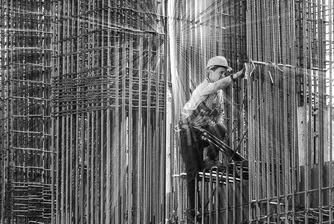 6-цифрени заплати за строителите на фабрики за чипове: неочакваният ефект от бума на AI според Дженсън Хуанг