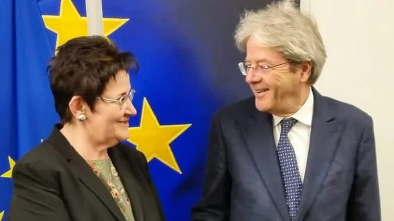 Еврокомисарят Паоло Джентилони потвърди подкрепата на ЕК за приемането ни в еврозоната през 2025 г.