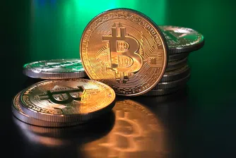 Биткойнът се представя по-добре от Nasdaq в условията на търговска война
