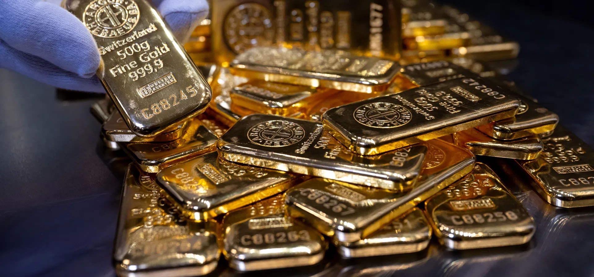 Без облигации в портфейла: Защо германската банка Berenberg залага на „твърди активи“