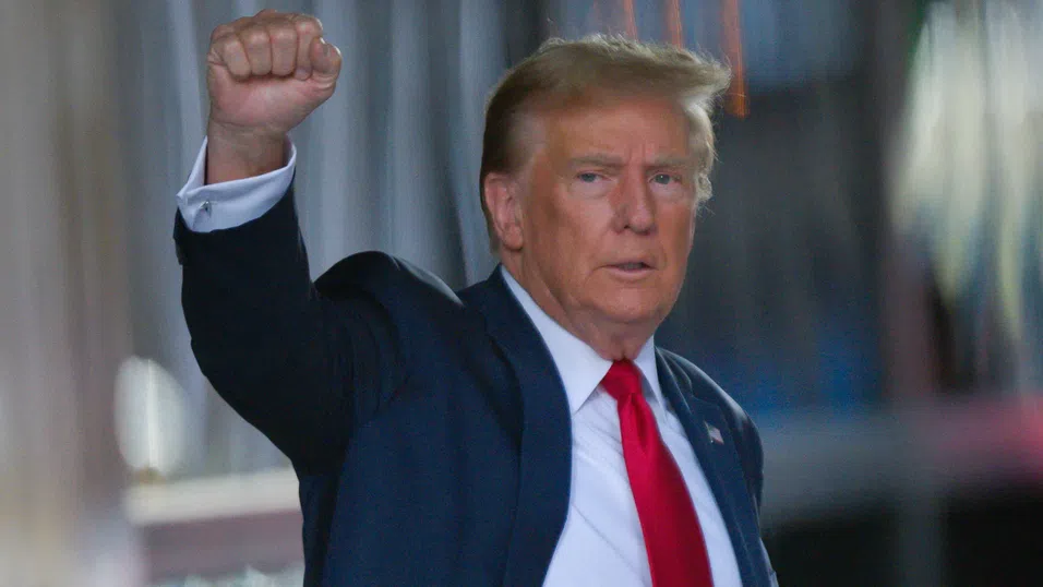 Приятелите милиардери на Тръмп го издигат над Байдън в събирането на средства