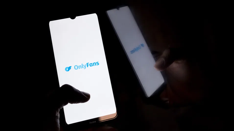 OnlyFans плаща рекордните $701 млн. дивидент на собственика си преди продажбата