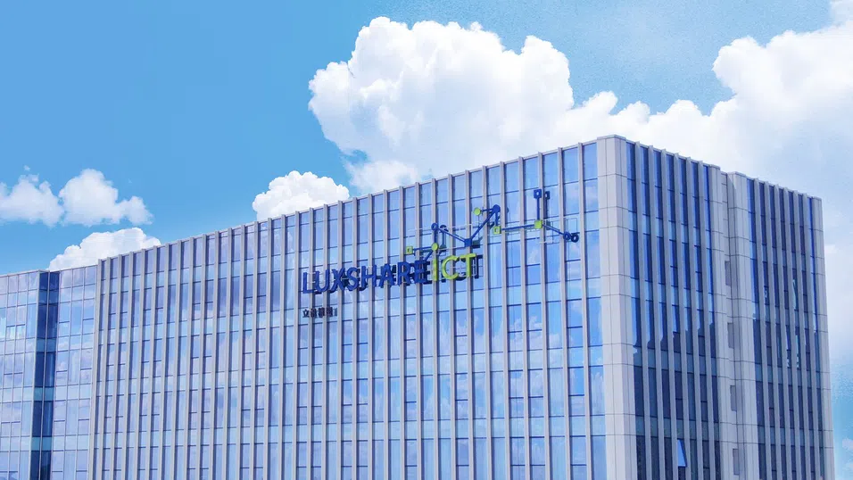 Акциите на доставчика на Apple Luxshare скачат с 10% след информация за хардуерна сделка с OpenAI