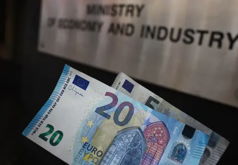 EY: Българската икономика ще расте с 3,5% през 2027 г., но инфлацията остава висока